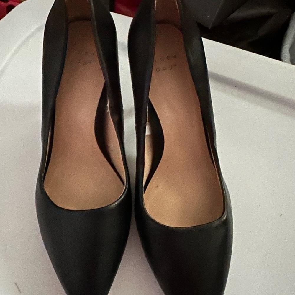 Classic Black Pump Heels